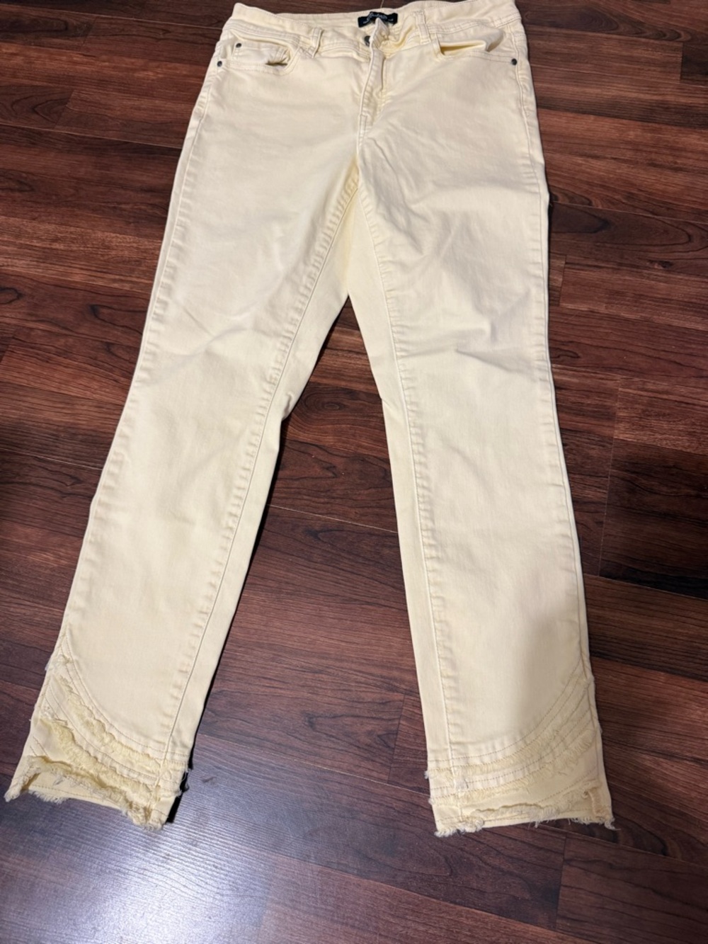 CHARLIE B Pale Yellow High-Rise Jeans